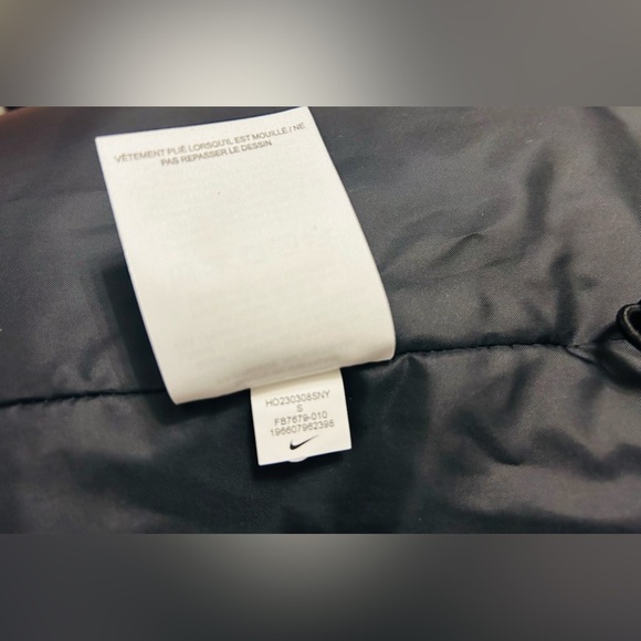 NWT Nike SZ XXL women’s oversized Therma-Fit technology vest, coral/bust 60” - Picture 15 of 16